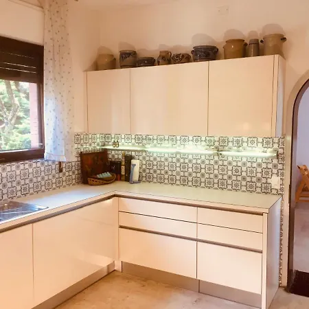 Wunderschoner Seeblick In Cassone * マルチェージネ