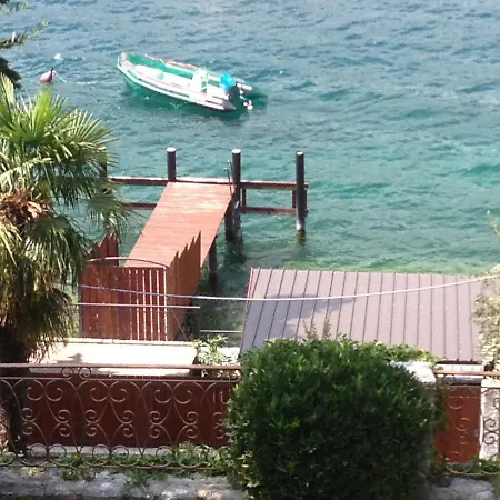 Wunderschoner Seeblick In Cassone Willa